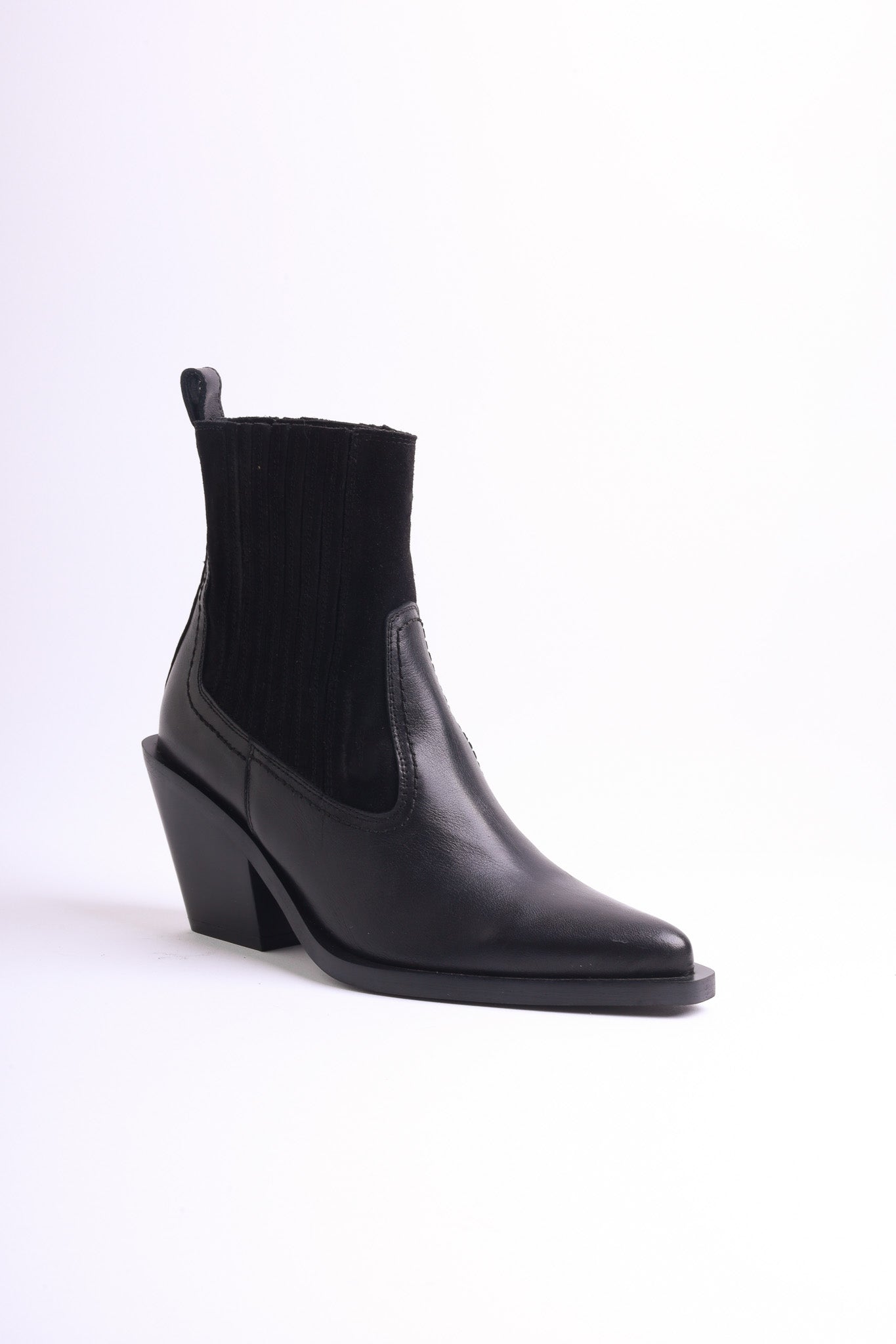 KIM BLACK KMB shoes