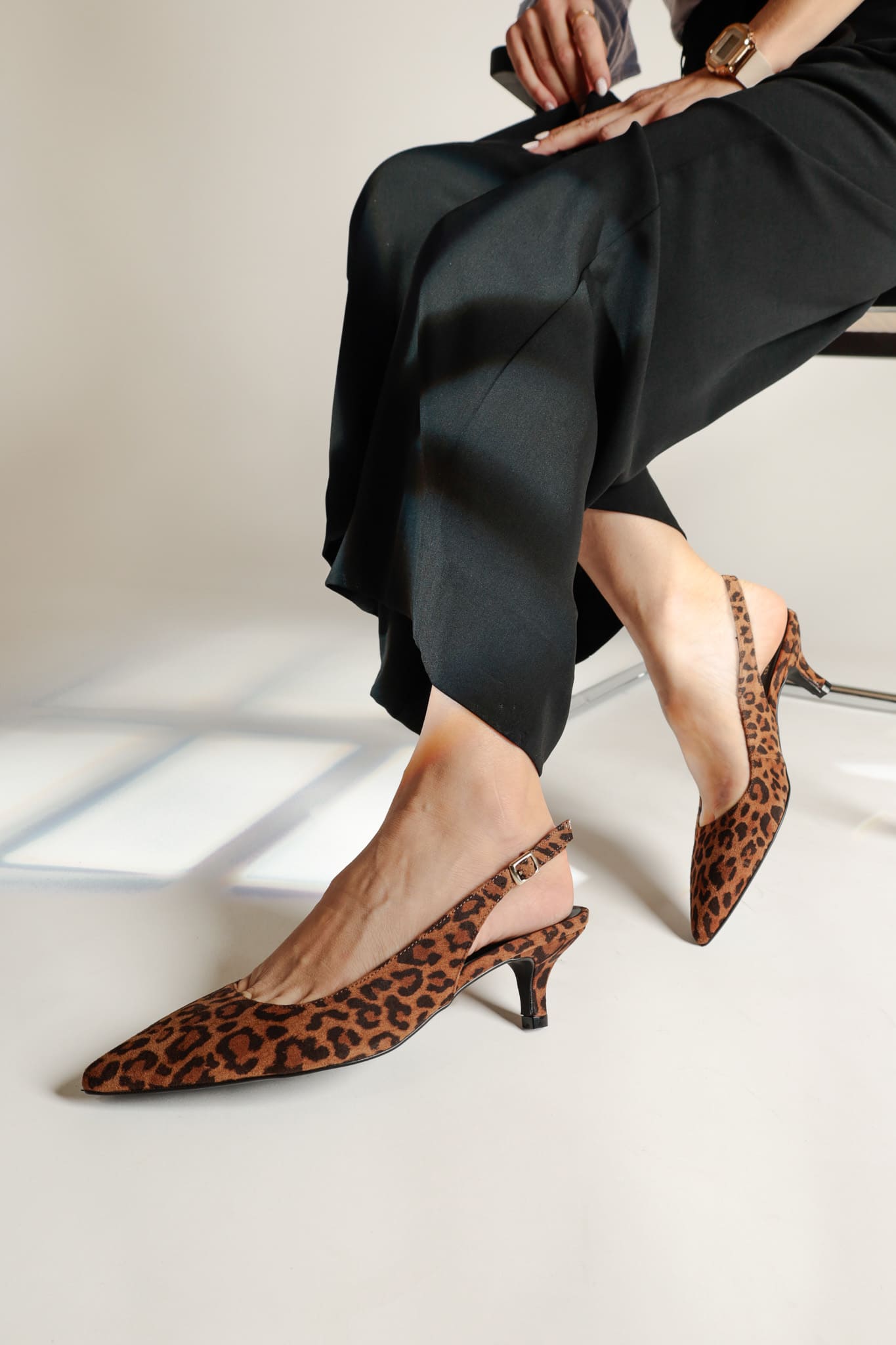 KITTEN LEOPARD Pointed toe slingback pumps – KMB shoes