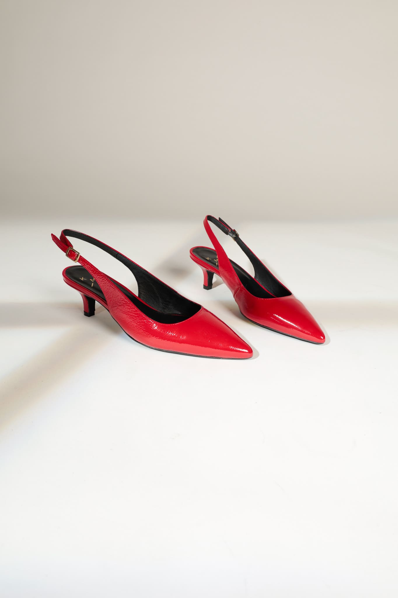 KITTEN RED - Pointed toe slingback pumps KMB shoes
