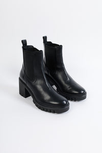 LIBY BLACK - Heeled Boots with Elastic and Notched Sole KMB shoes