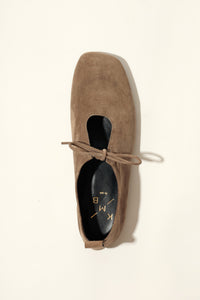 KATY TAUPE – Soft Leather Flats with Front Tie KMB shoes