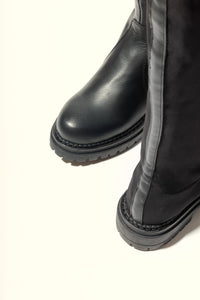 AITANA BLACK – Knee-High Leather Boots with Stretch Back Panel KMB shoes
