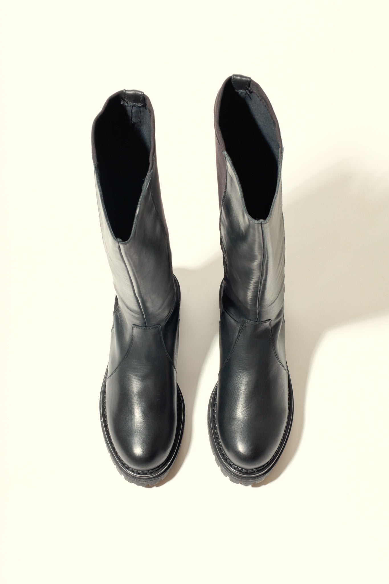 AITANA BLACK – Knee-High Leather Boots with Stretch Back Panel KMB shoes