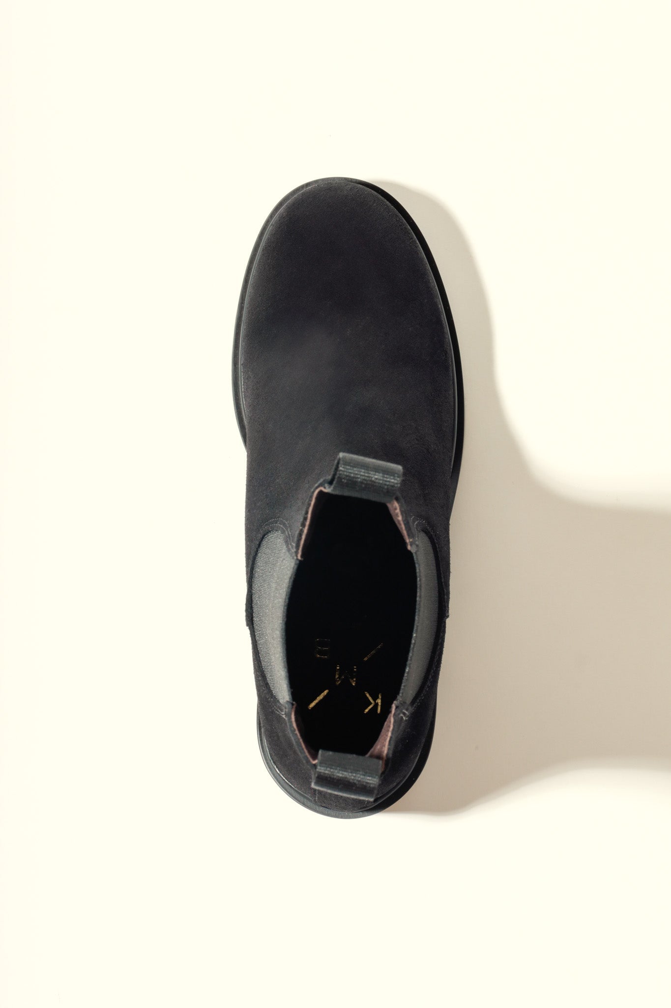 INMA BLACK – Ankle Boots with Elastic Inserts and Block Heel KMB shoes