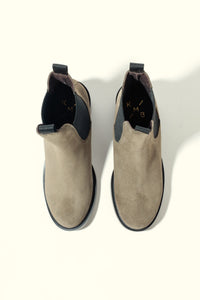 INMA NUTRIA TAUPE – Ankle Boots with Elastic Inserts and Block Heel KMB shoes