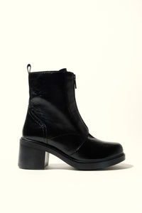 NOELIA BLACK – Cracked Leather Front-Zip Ankle Boots KMB shoes