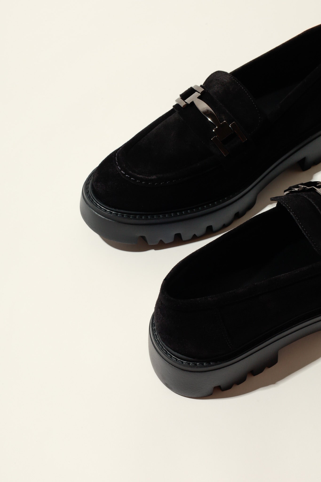 AINOHA BLACK – Suede Loafers with Horsebit and Extra-Light Sole KMB shoes