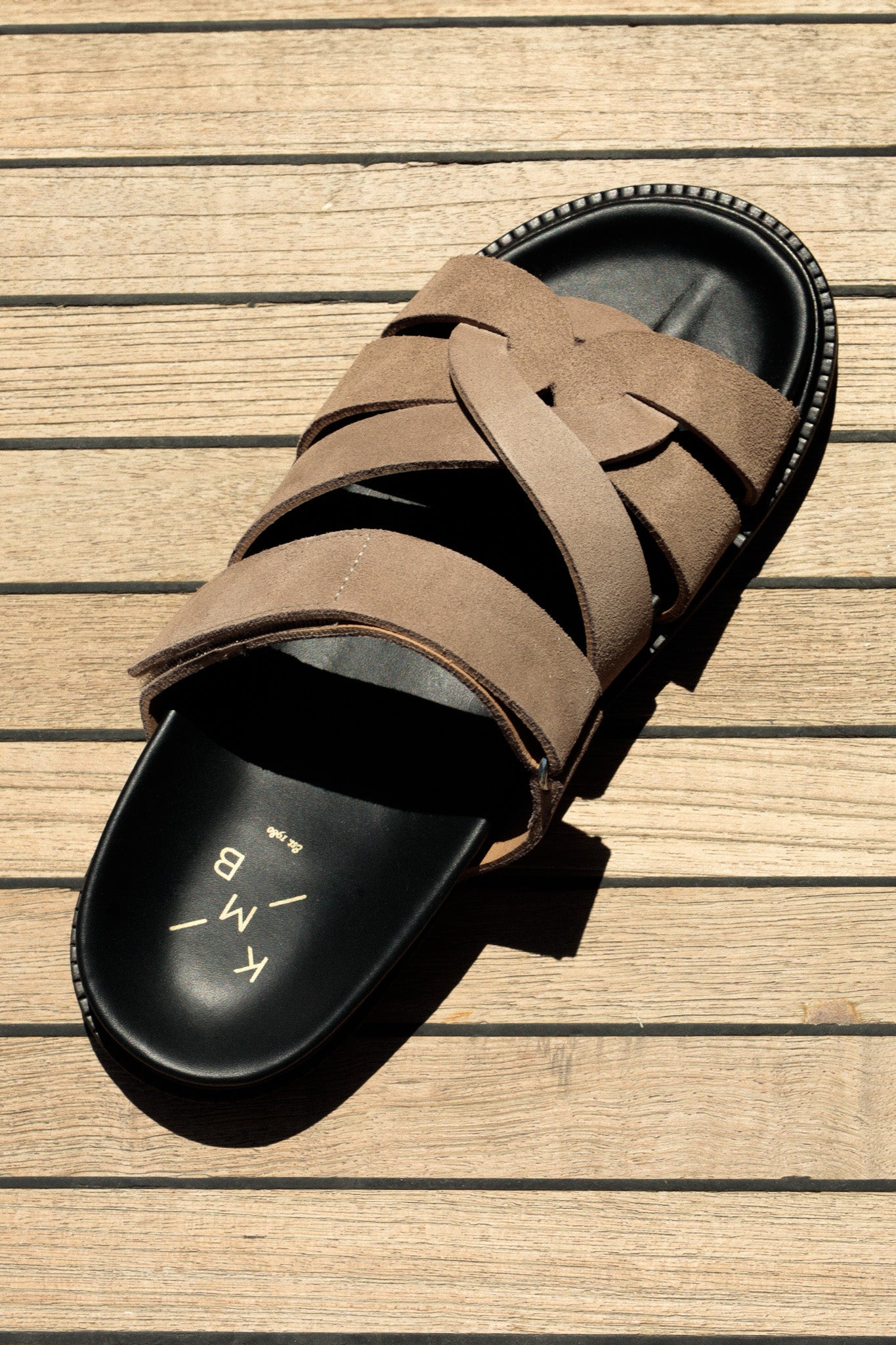 ATENEA CAMEL - Leather Crossover Straps Footbed Sandals KMB shoes