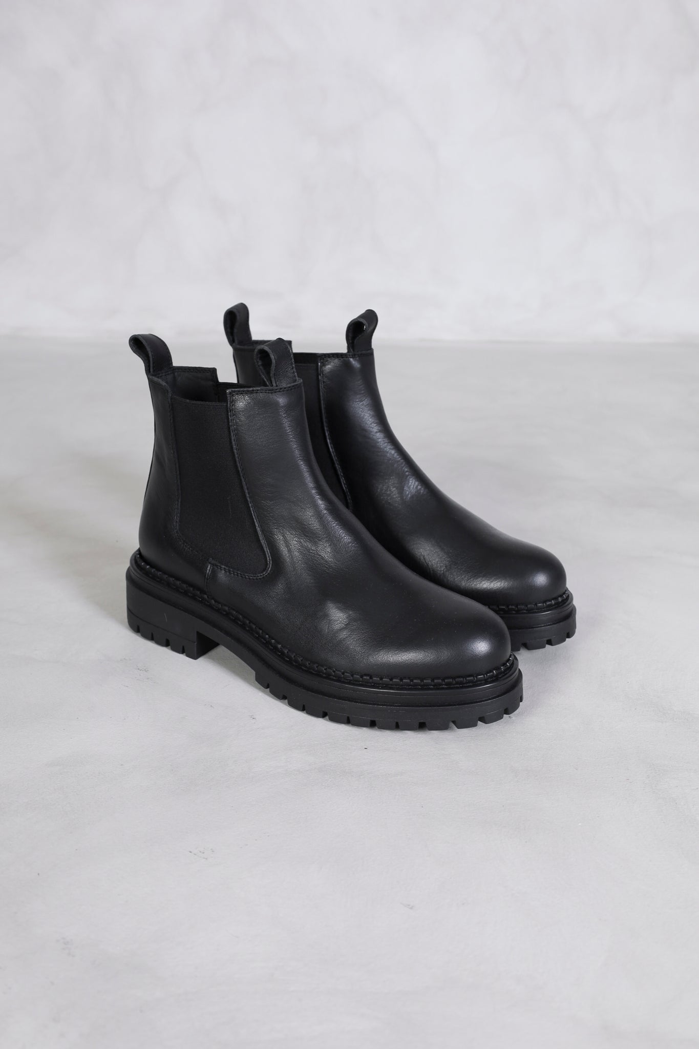 SARAH BLACK KMB shoes