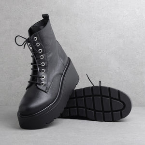 Kassel Black KMB shoes