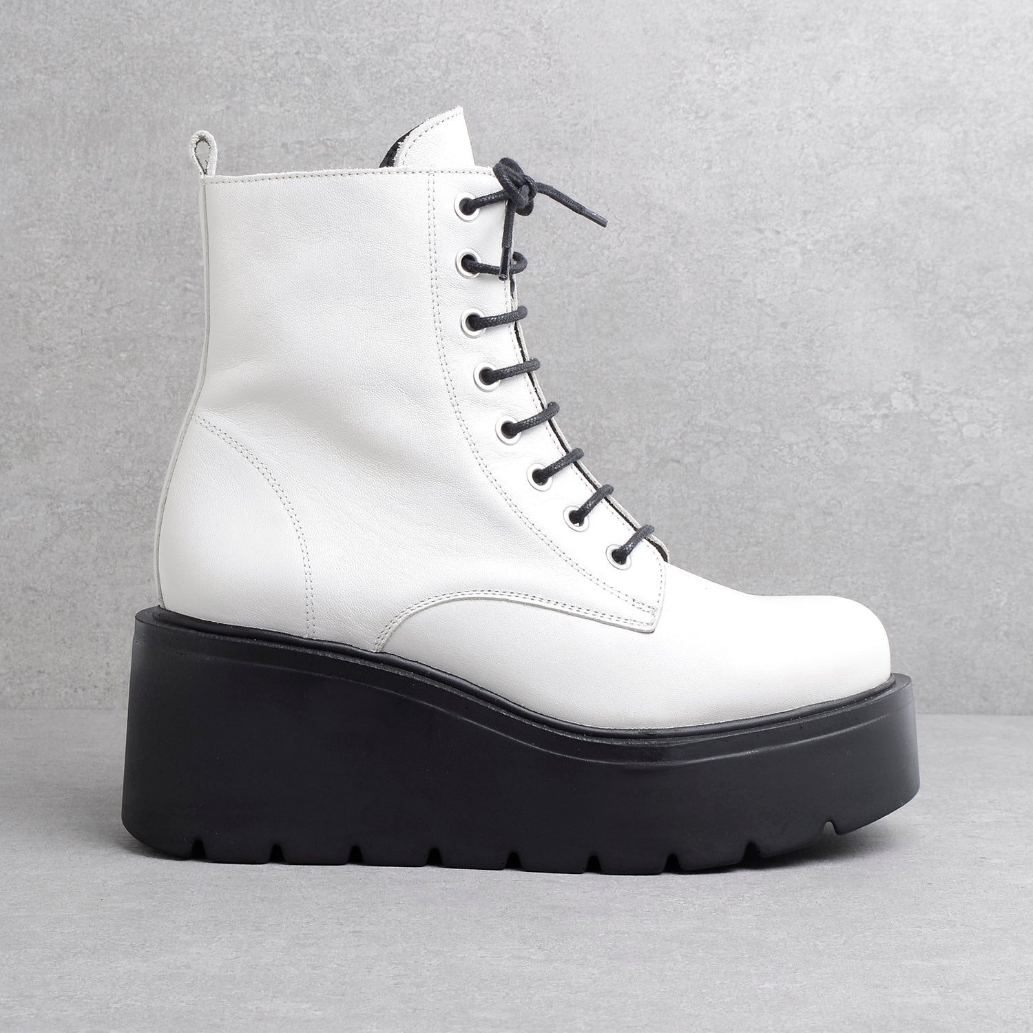 Kassel Off White KMB shoes