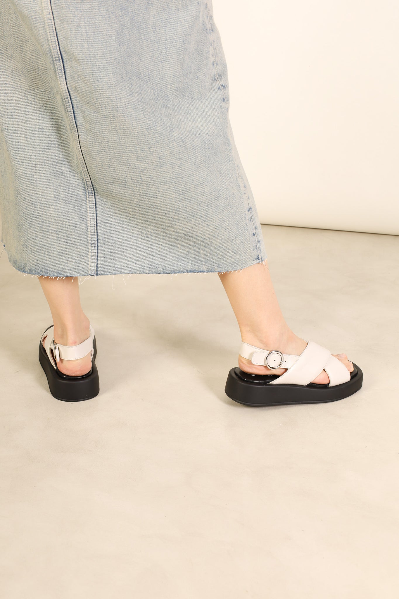 GRETA OFF WHITE KMB shoes