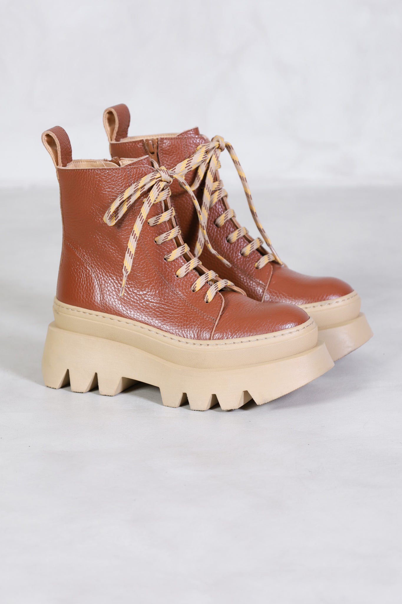 KMB 010 KMB shoes