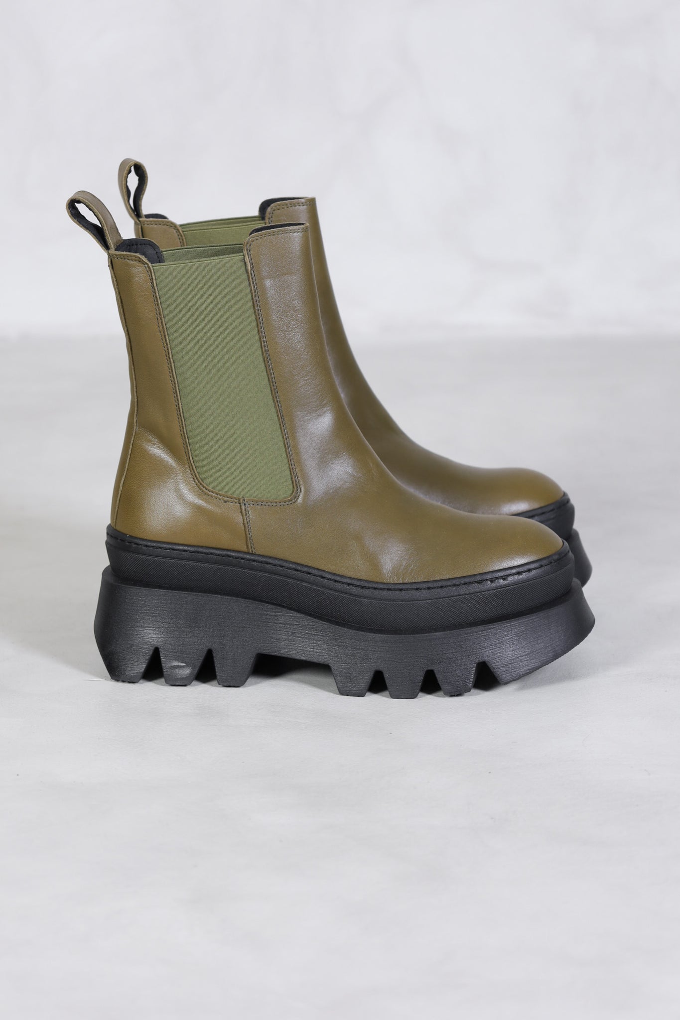 KMB 014 KMB shoes